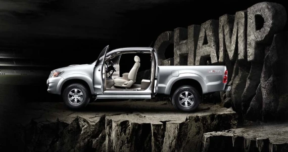 รูปภาพ โตโยต้า Toyota Hilux Vigo Champ Smart Cab 4x2 2.7J VVT-i ปี 2011