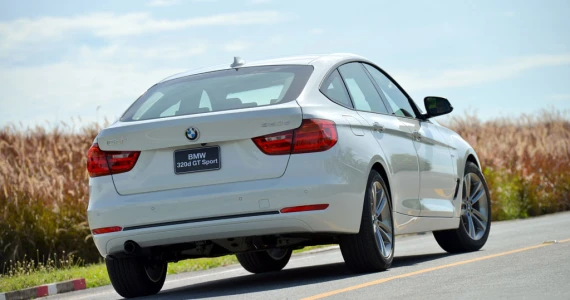 รูปภาพ บีเอ็มดับเบิลยู BMW Series 3 320d GT M Sport ปี 2013
