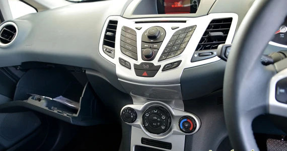 รูปภาพ ฟอร์ด Ford Fiesta 5Dr 1.6 Sport Ultimate PowerShift ปี 2011