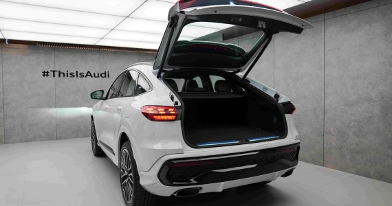 รูปภาพ อาวดี้ Audi-Q5 Sportback e hybrid quattro Tech Pro-ปี 2025