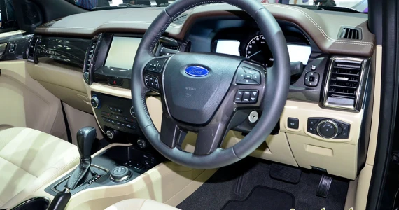 รูปภาพ ฟอร์ด Ford Everest 2.2L Titanium+ 4x2 AT ปี 2017