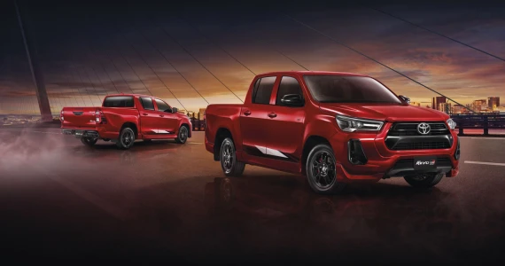 รูปภาพ โตโยต้า Toyota Revo Double Cab 4x2 2.8 GR Sport AT ปี 2024