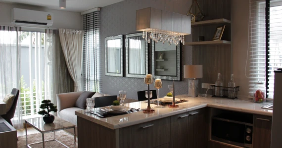 รูปภาพ ไอริส เวสท์เกต (Iris Westgate)