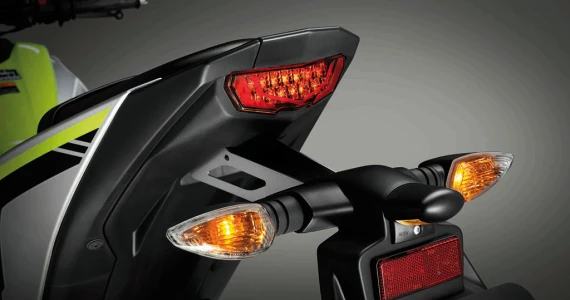 รูปภาพ ยามาฮ่า Yamaha M-Slaz (Standard) ปี 2015