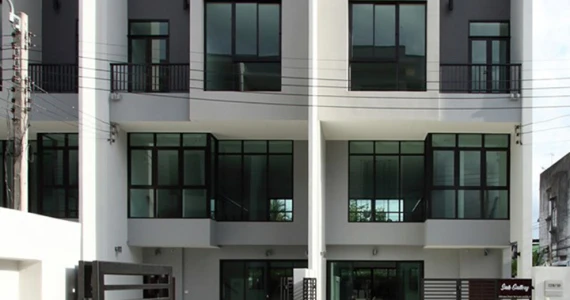 รูปภาพ เดอะ พอสสิเบิล พหลโยธิน 50 (The Possible Phaholyothin 50)