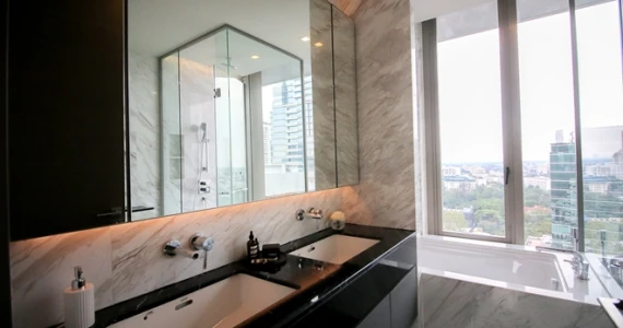 รูปภาพ ศาลาแดง วัน (Saladaeng One)