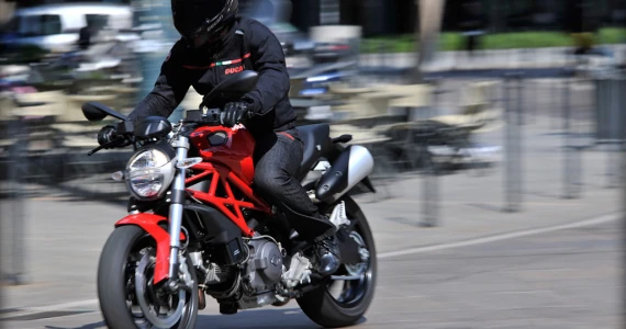 รูปภาพ ดูคาติ Ducati Monster 795 ปี 2011