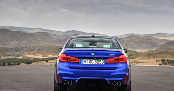 รูปภาพ บีเอ็มดับเบิลยู BMW M5 Sedan ปี 2018