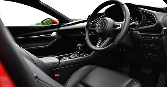 รูปภาพ มาสด้า Mazda 3 2.0 C FASTBACK 2019 ปี 2019