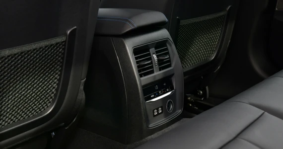 รูปภาพ บีเอ็มดับเบิลยู BMW M3 340i xDrive ปี 2021