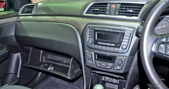 รูปภาพ ซูซูกิ Suzuki Ciaz GLX CVT ปี 2015