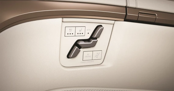 รูปภาพ เลกซัส Lexus LM 350h Executive 7-Seater ปี 2023