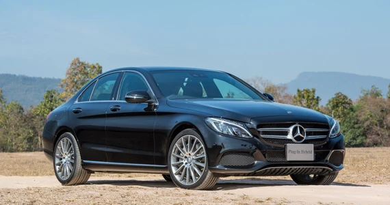 รูปภาพ เมอร์เซเดส-เบนซ์ Mercedes-benz C-Class C 350 e AMG Dynamic ปี 2016