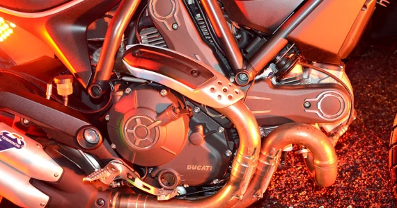 รูปภาพ ดูคาติ Ducati Scrambler Full Throttle ปี 2014