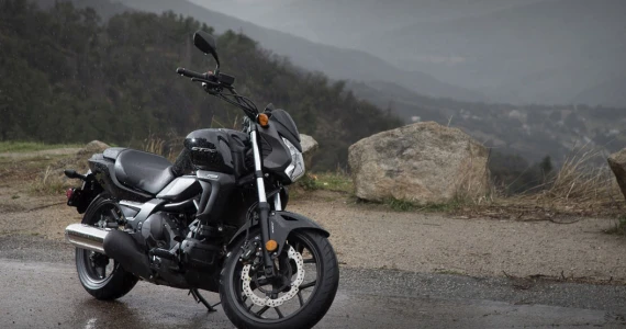 รูปภาพ ฮอนด้า Honda CTX 700NF ปี 2015