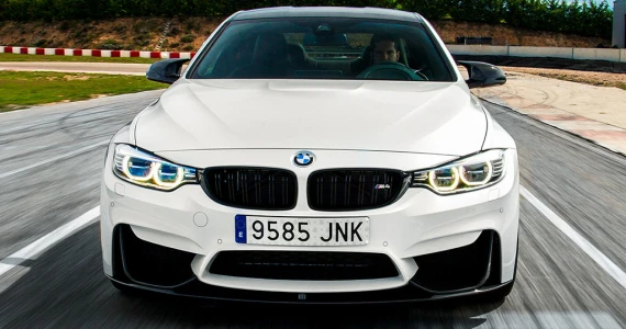 รูปภาพ บีเอ็มดับเบิลยู BMW M4 Coupe Competition Edition ปี 2016