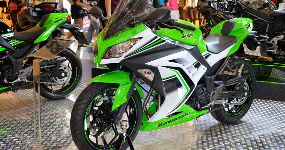 รูปภาพ คาวาซากิ Kawasaki Ninja 300 ABS KRT Edition ปี 2016