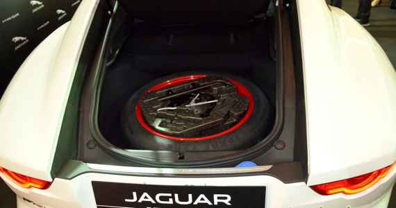 รูปภาพ จากัวร์ Jaguar F-Type V8 R Coupe ปี 2014