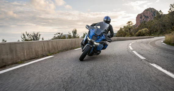 รูปภาพ บีเอ็มดับเบิลยู BMW R 1300 RT Impulse ปี 2025