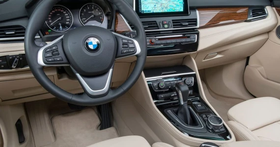 รูปภาพ บีเอ็มดับเบิลยู BMW Series 2 218i Active Tourer M Sport ปี 2015