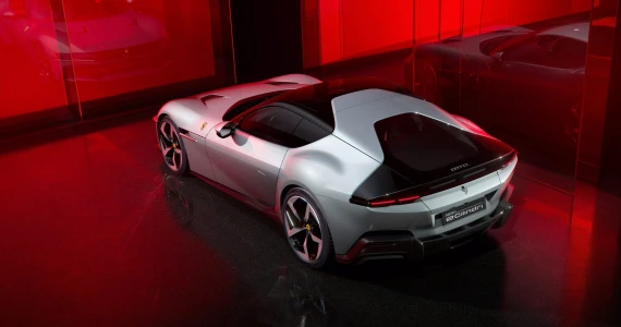 รูปภาพ เฟอร์รารี่ Ferrari 12Cilindri Coupe ปี 2025