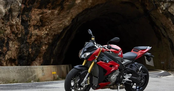 รูปภาพ บีเอ็มดับเบิลยู BMW S 1000 R ปี 2015