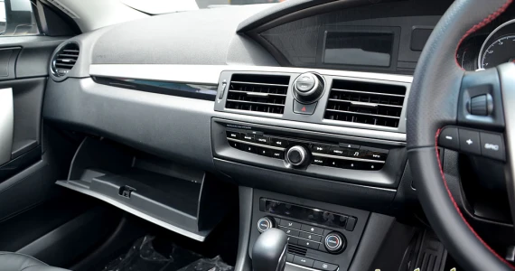 รูปภาพ เอ็มจี MG 6 1.8 X Turbo Sunroof DCT ปี 2014
