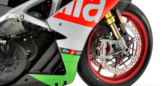 รูปภาพ อาพริเลีย Aprilia RSV4 RF MY17 ปี 2018