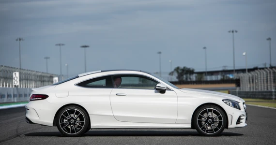 รูปภาพ เมอร์เซเดส-เบนซ์ Mercedes-benz C-Class C 200 Coupe AMG Dynamic ปี 2020