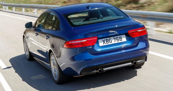 รูปภาพ จากัวร์ Jaguar-XE 2.0 R-Sport-ปี 2015