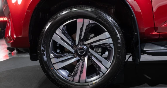 รูปภาพ อีซูซุ Isuzu MU-X 4x2 2.2 Ultimate A/T ปี 2024