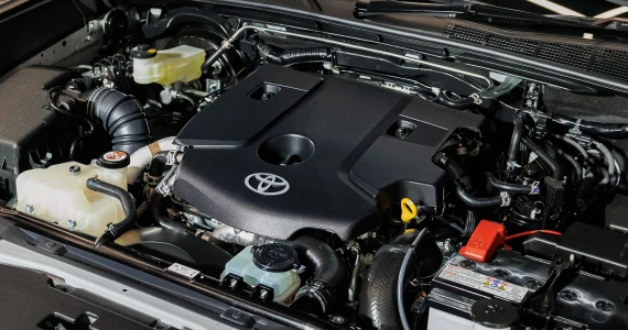 รูปภาพ โตโยต้า Toyota Hilux Travo Smart Cab 4TREX 2.8 Premium MT ปี 2025