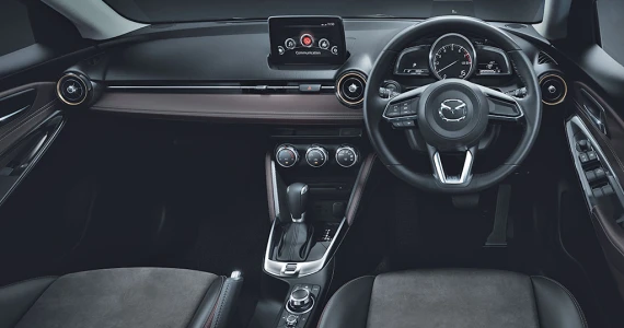 รูปภาพ มาสด้า Mazda 2 1.3 Sedan High Plus ปี 2017