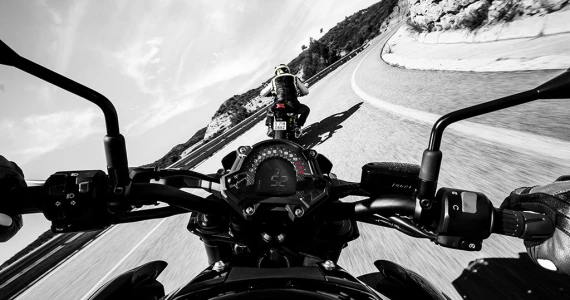 รูปภาพ คาวาซากิ Kawasaki Z 900 ABS ปี 2016