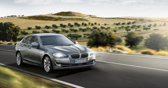 รูปภาพ บีเอ็มดับเบิลยู BMW Series 5 523i ปี 2010