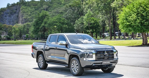 รูปภาพ มิตซูบิชิ Mitsubishi Triton Double Cab LR 2.4 PRO ปี 2023