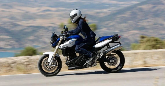 รูปภาพ บีเอ็มดับเบิลยู BMW F 800 R ปี 2015