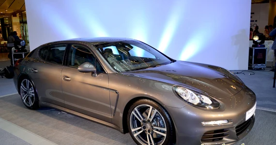 รูปภาพ ปอร์เช่ Porsche Panamera V6 Diesel ปี 2013
