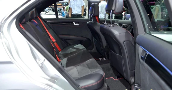 รูปภาพ เมอร์เซเดส-เบนซ์ Mercedes-benz C-Class C250 AMG Plus ปี 2013
