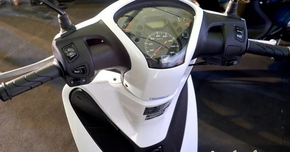 รูปภาพ ฮอนด้า Honda Sh150i (Standard) ปี 2013
