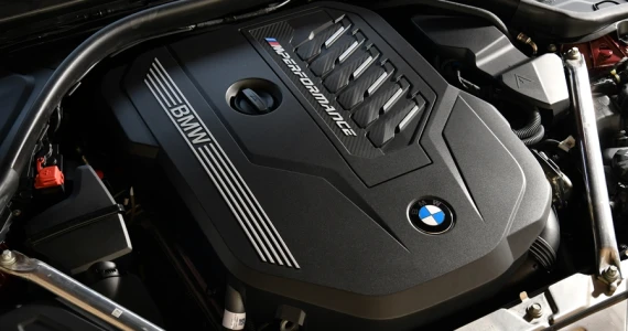 รูปภาพ บีเอ็มดับเบิลยู BMW M4 M440i xDrive Coupe ปี 2022
