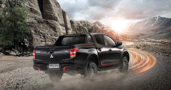 รูปภาพ มิตซูบิชิ Mitsubishi Triton Mega Cab Plus Athelete 2.4 MIVEC 6 M/T ปี 2017