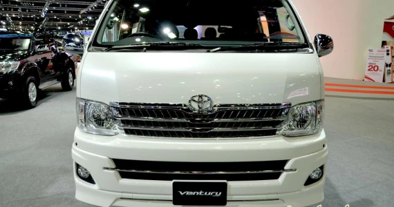 รูปภาพ โตโยต้า Toyota Ventury 2.7 V ปี 2010