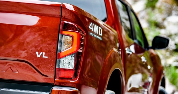 รูปภาพ นิสสัน Nissan Navara Double Cab Calibre E 7AT ปี 2024