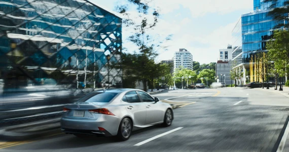 รูปภาพ เลกซัส Lexus IS 300h Premium ปี 2017