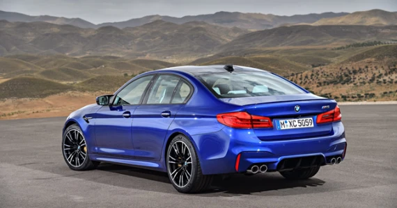 รูปภาพ บีเอ็มดับเบิลยู BMW M5 Sedan ปี 2018