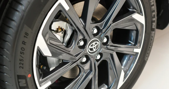 รูปภาพ โตโยต้า Toyota Corolla Cross HEV GR Sport ปี 2024