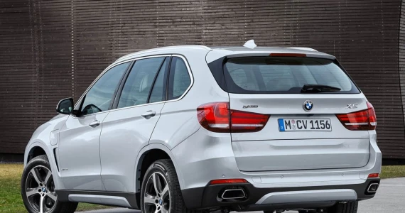 รูปภาพ บีเอ็มดับเบิลยู BMW X5 xDrive40e M Sport ปี 2015