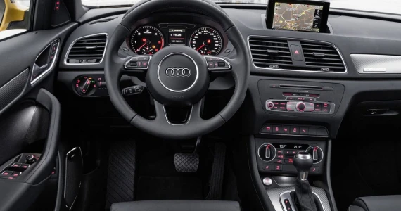 รูปภาพ อาวดี้ Audi Q3 2.0 TFSI quattro ปี 2016