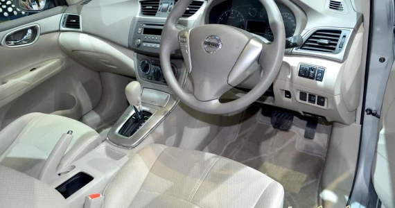 รูปภาพ นิสสัน Nissan Sylphy 1.6 CNG ปี 2013